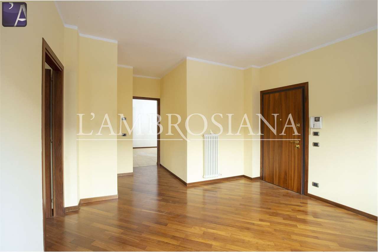 Ufficio in vendita a Padova, zona Piazza Mazzini — Padova